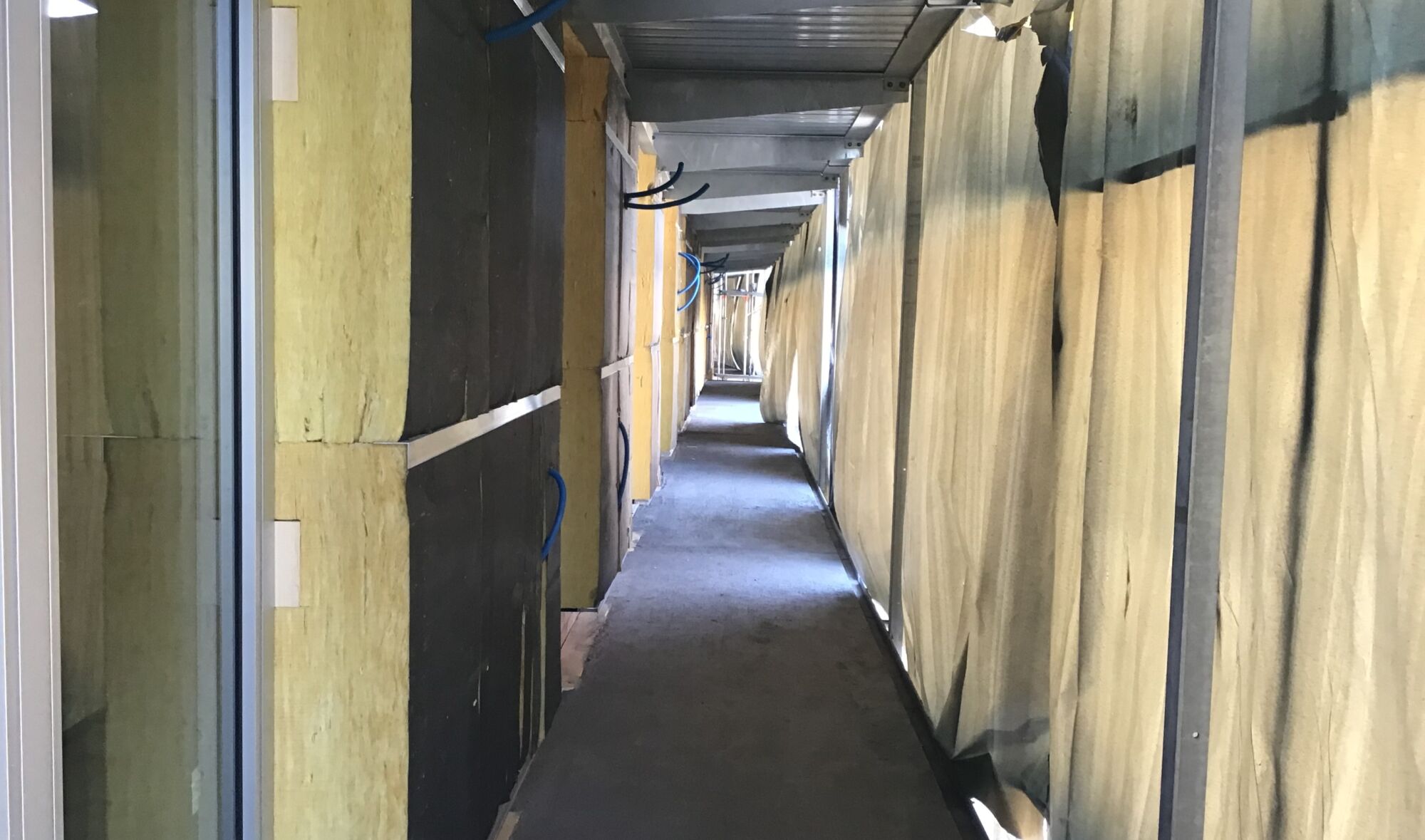 2025 09 19 Laubengang Folie